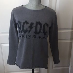 H&M Divided AC/DC Back in Black Longsleeve Tee